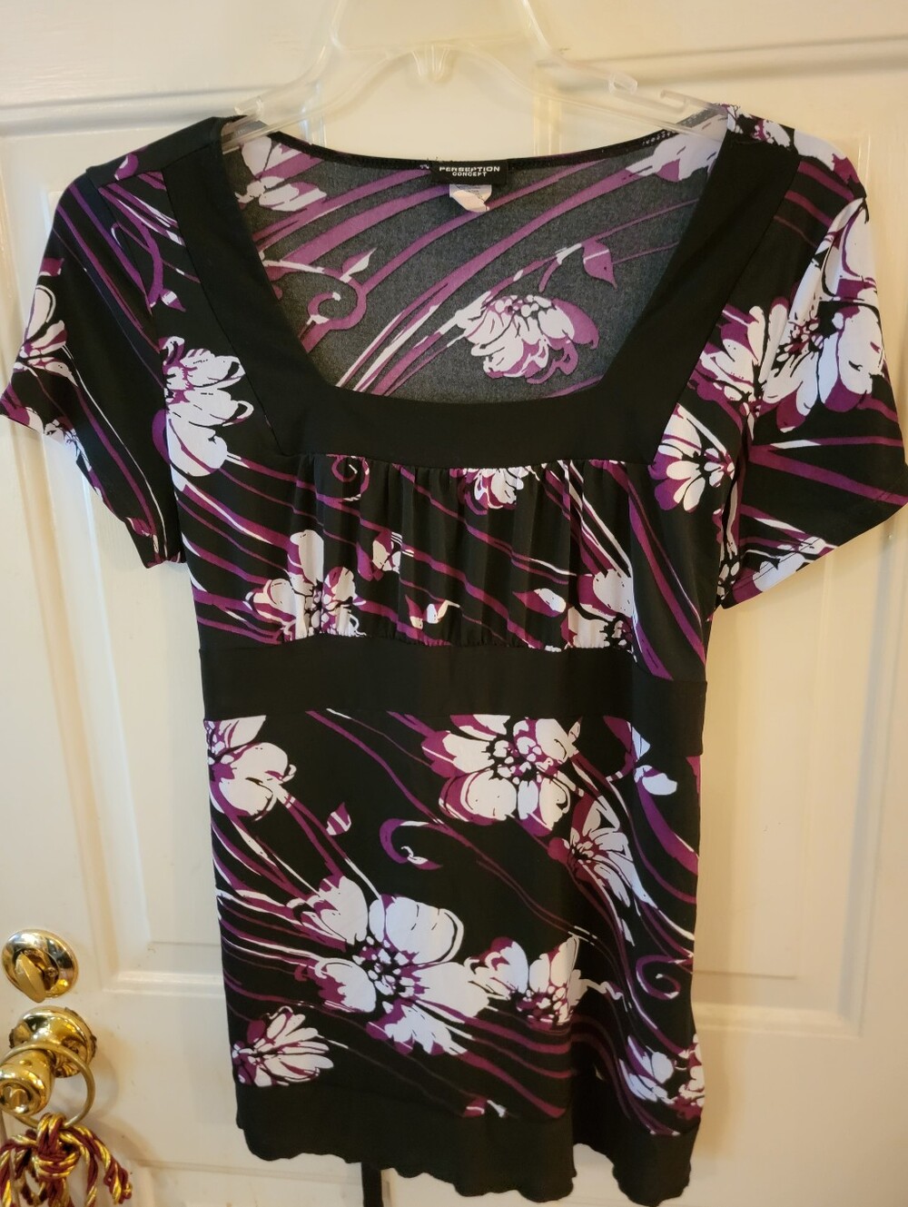 Perceptions Black, Purple & White Floral Scoop-Neck Short Sleeve Top